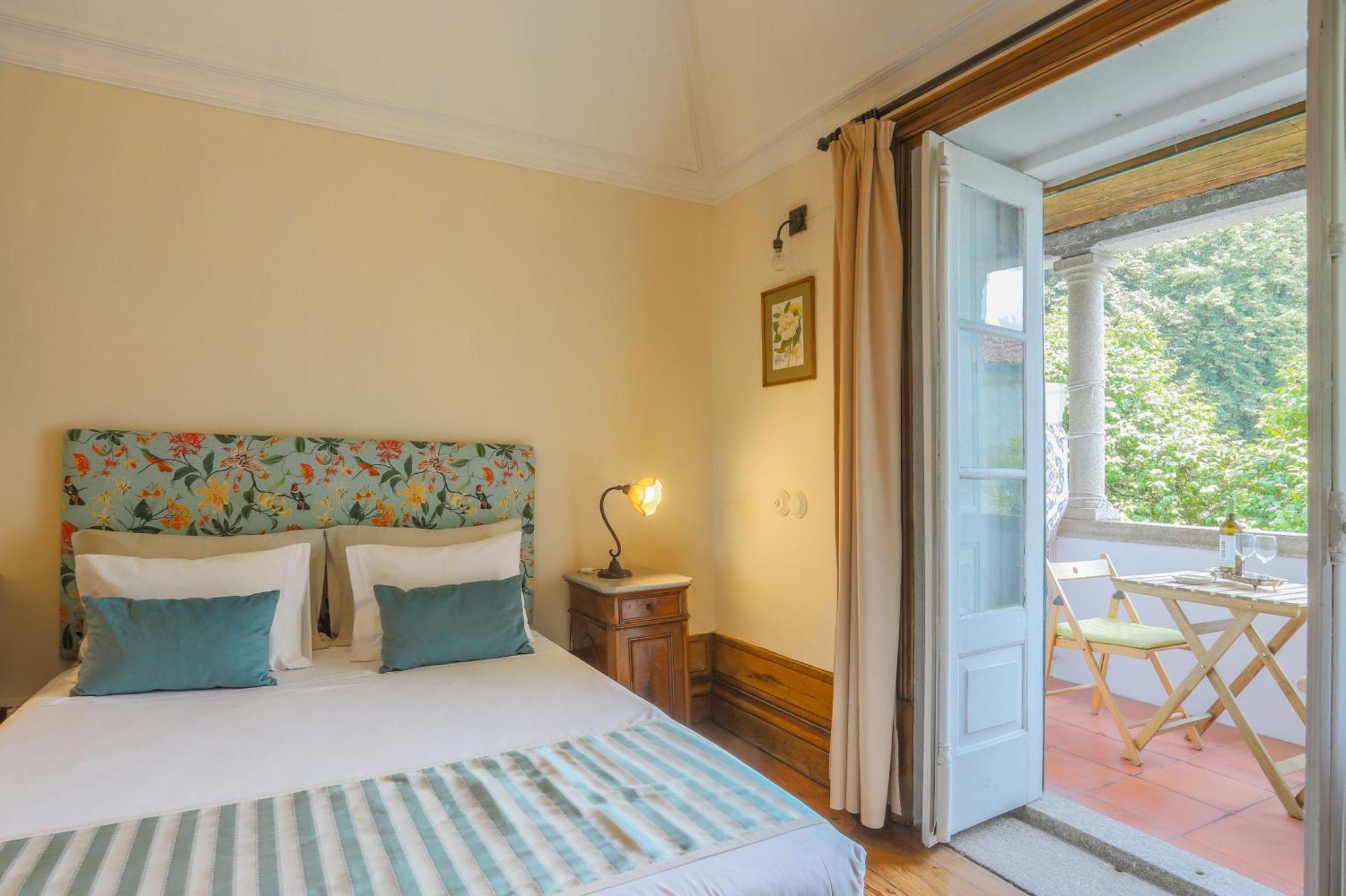 Outeiro Tuias - Manor House Hotel Marco de Canaveses Bilik gambar